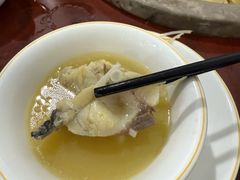 -姚记抚仙湖石锅鱼庄