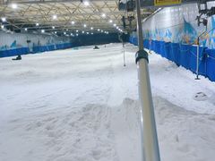 -乔波室内滑雪场