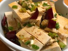 小葱拌豆腐-炒豆合作社(东四总店)