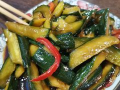 黄瓜条-内蒙焖面大盆骨餐馆(山大路店)