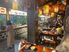-艳阳天民俗村(公园路店)