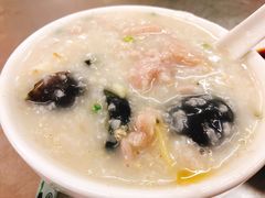 皮蛋瘦肉粥-源记肠粉(华贵路店)