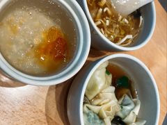 -素满香·全民食养自助(长宁龙之梦店)