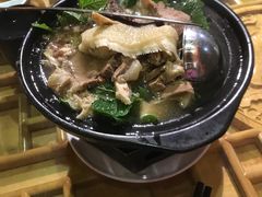 马帮牛汤锅-醉云喃