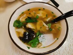 虾仁小馄饨-南八仙·老上海味道(南京东路店)