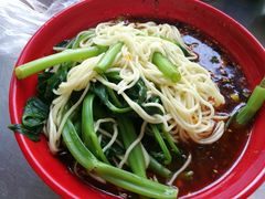 -黎氏老太婆小面馆(临华大厦店)