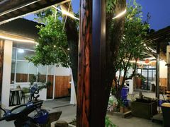 -李东农庄(中南百草园地标店)