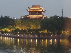 -聚汇三少·龙虾·中餐厅(莫邪路新天地店)