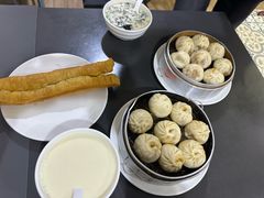 -天天大肉包