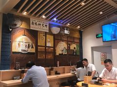 大堂-狮头牌卤味研究所·卤味饭(花城汇南区店)