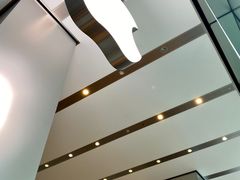 -Apple零售店(华贸购物中心店)
