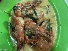 -明记烧鱼美味店