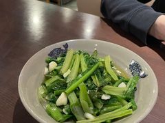 油麦菜-潇湘阁(昆泰国际大厦店)