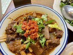 -CowCow其其·牛杂咖啡公司(六运店)