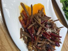 -兔行天下-鸿鹤鲜锅兔(中海国际店)