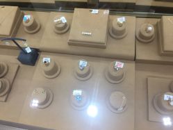 -恒阳珠宝·高级定制镶嵌·天然彩宝·天然钻石(南京西路店)