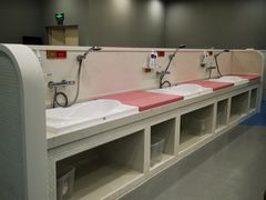 -龙格亲子游泳·水育早教运动中心(龙湾天街店)