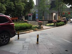 -菲鱼体育恒温游泳馆(中海名城店)