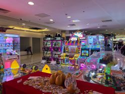 -Fang Fang Monkey·方方猴(国瑞购物中心店)