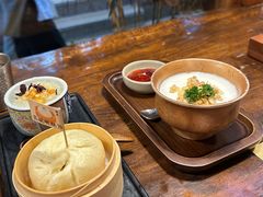 -银米·云南传统过桥米线(双廊黑金冠店)