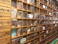 -猫的天空之城概念书店(印象城购物中心店)