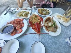-范饭椰林川湘味海鲜·椰子鸡(三亚湾椰梦长廊店)