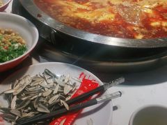 -蜀滋香鲜鱼美蛙火锅(339店)