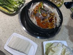 -九寨特色牦牛肉汤锅 羊肉汤锅