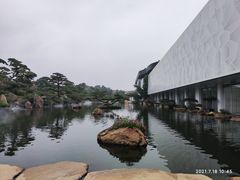 -罗红摄影艺术馆