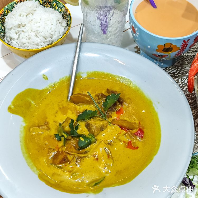 广州小蛮腰美食‖人均40+的东南亚餐厅