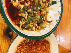-拈签一笑黄牛肉辣卤串串