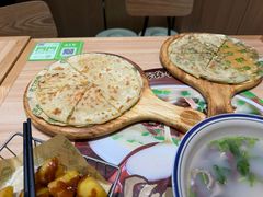 -甲乙饼·北京手工肉饼(西直门凯德茂店)