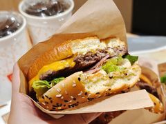 -麦当劳(海岸城店)