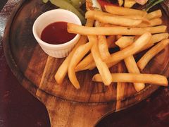 -羽深肉铺 Steak & Wine