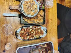 -老东镇啤酒屋海鲜加工·蒸汽海鲜·海鲜烧烤(台东店)