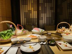 -余欢领鲜火锅(新街口店)