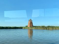 -东方华地城湿地温泉度假区