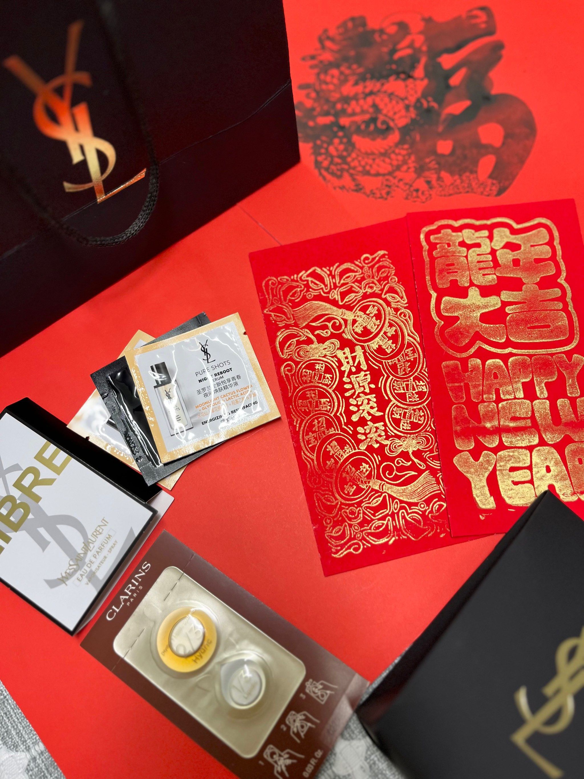 隐藏活动[胜利]

1️⃣自己动手做红包🧧,拓印福字
ysl