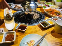 -唯成•韩国炭火烤肉 유성고기