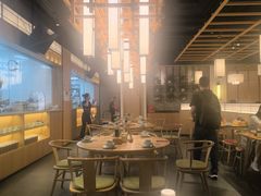 -伊喜饺子·烤鸭(五道口学院路店)
