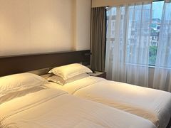 -府上酒店(广州火车站越秀公园地铁站店)
