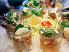 -大头虾越式风味餐厅(光明广场店)