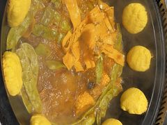 -蘸小院铁锅炖·蘸酱菜·东北菜(怀远门店)