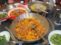 -老唐三下锅 ·张家界地标美食(溪布街店)