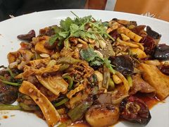 -拿渡·水煮鱼麻辣香锅(王府井奥莱·香江小镇店)