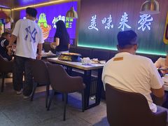 -徐记小怪兽肉蟹煲店(哈西万达金街店)