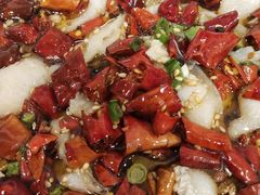 -泉哥小平房串店