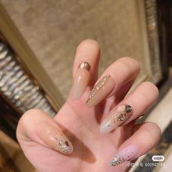 -悦颜美佳·美容·美甲美睫