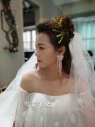 -雪莉美妆婚纱馆