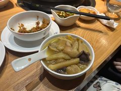 -一朵菌·野生菌探索家火锅(南亚店)